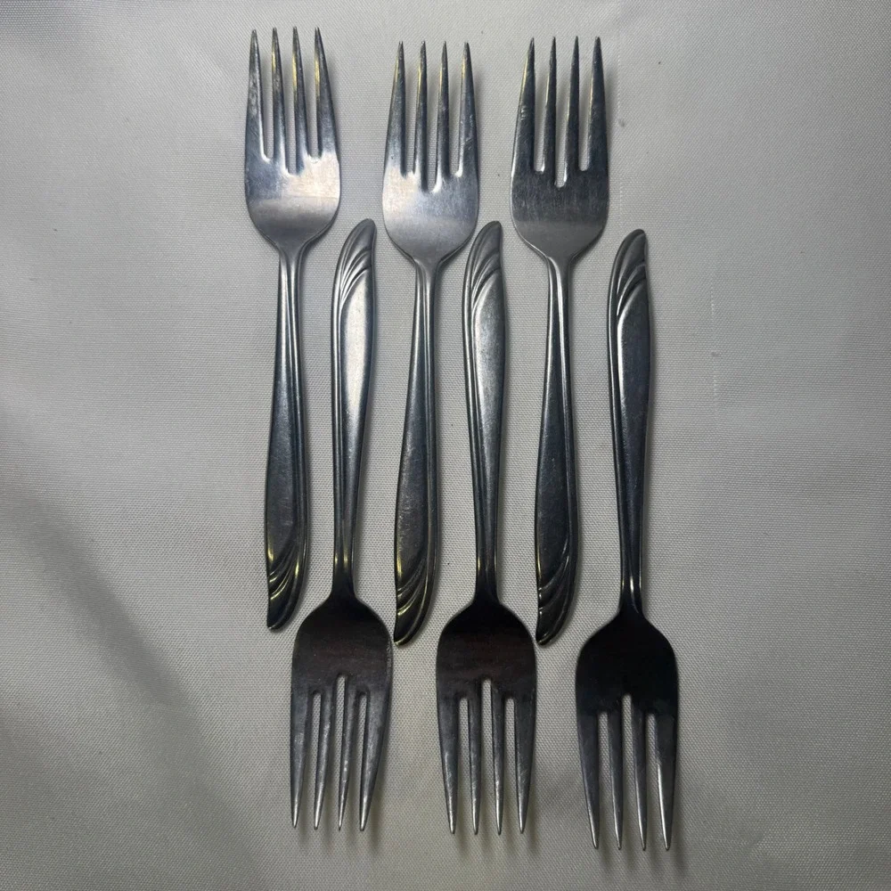 Vintage Stainless Steel‎ Japan Forks Set of 6 MCM Curved Plume Handle Silverware